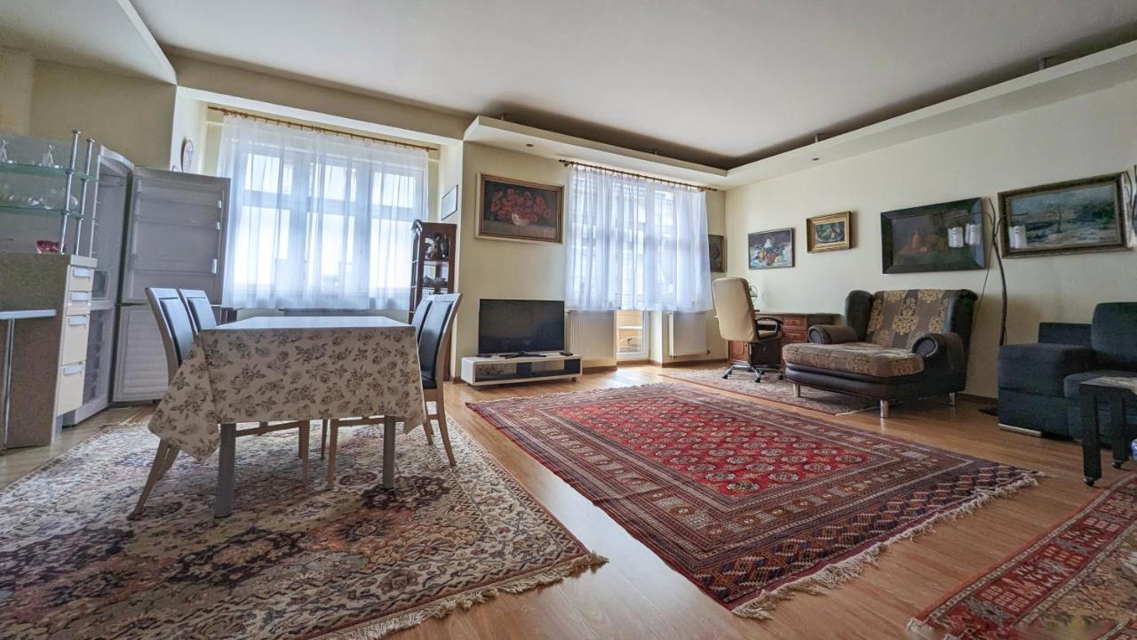 Kamil Apartments, Lux S, 131M2 Карлови Вари Екстериор снимка