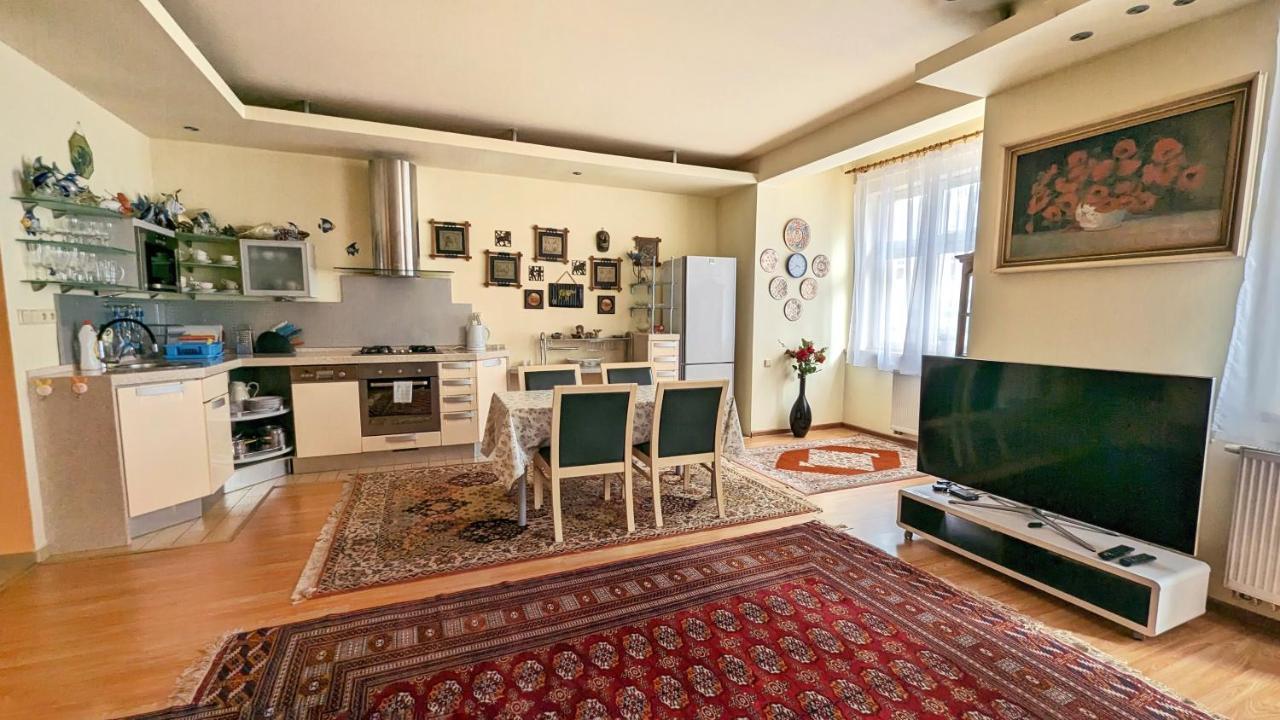 Kamil Apartments, Lux S, 131M2 Карлови Вари Екстериор снимка