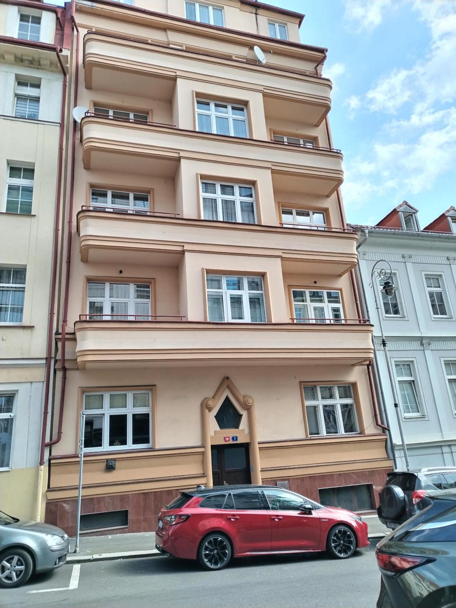 Kamil Apartments, Lux S, 131M2 Карлови Вари Екстериор снимка