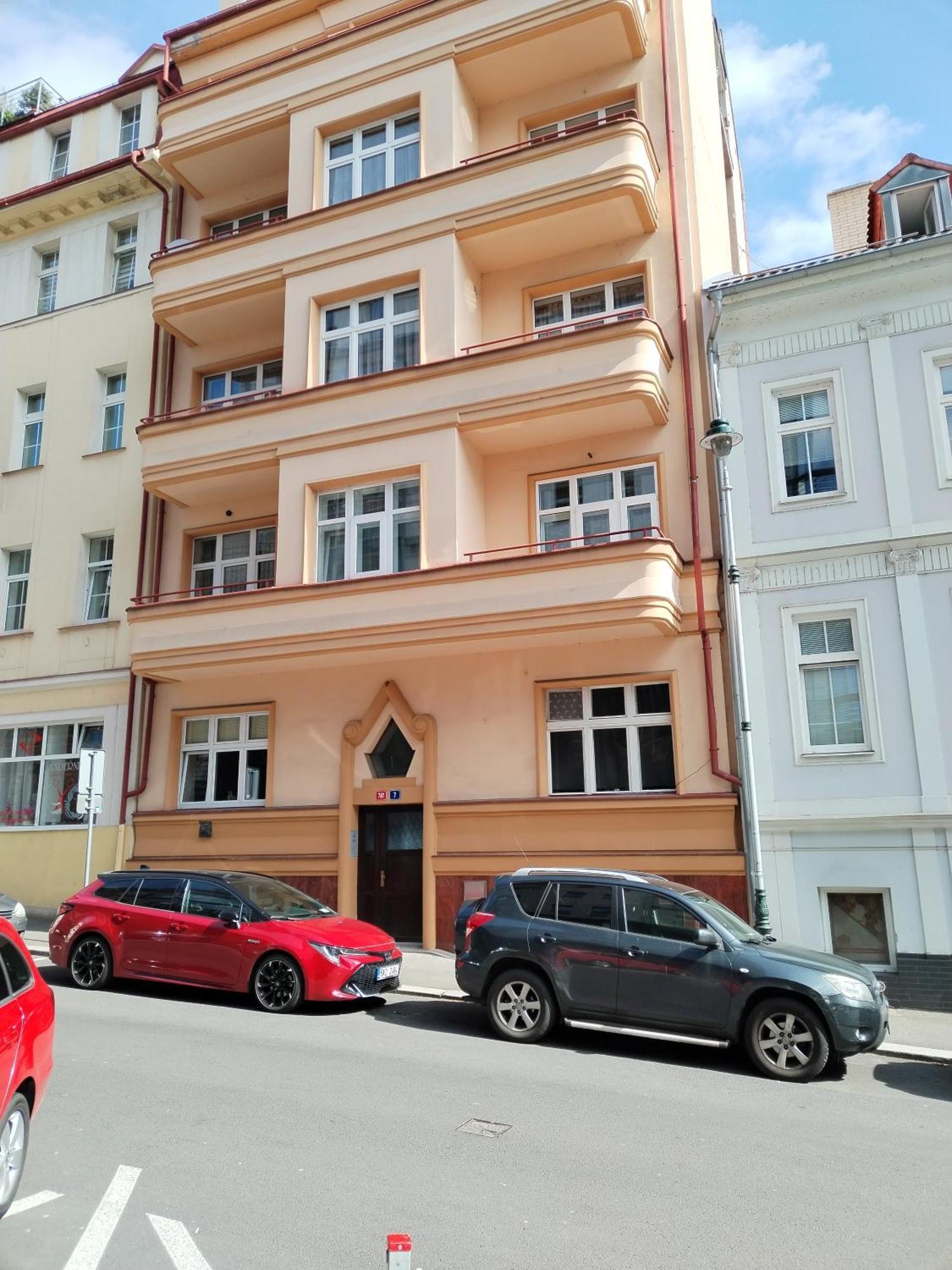 Kamil Apartments, Lux S, 131M2 Карлови Вари Екстериор снимка